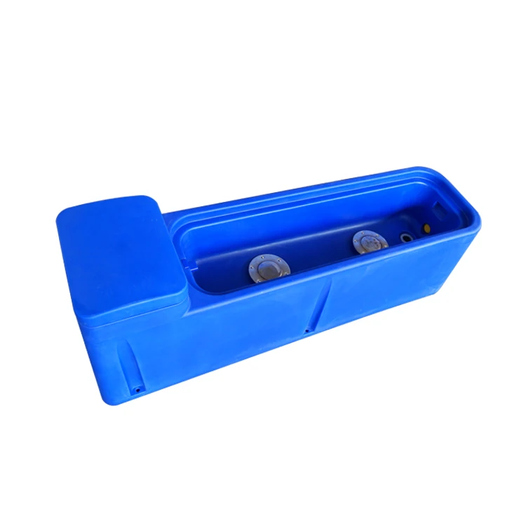 Blue plastic drinking equipments 3 individual spots drinking waterer 2.25M water trough with heating system