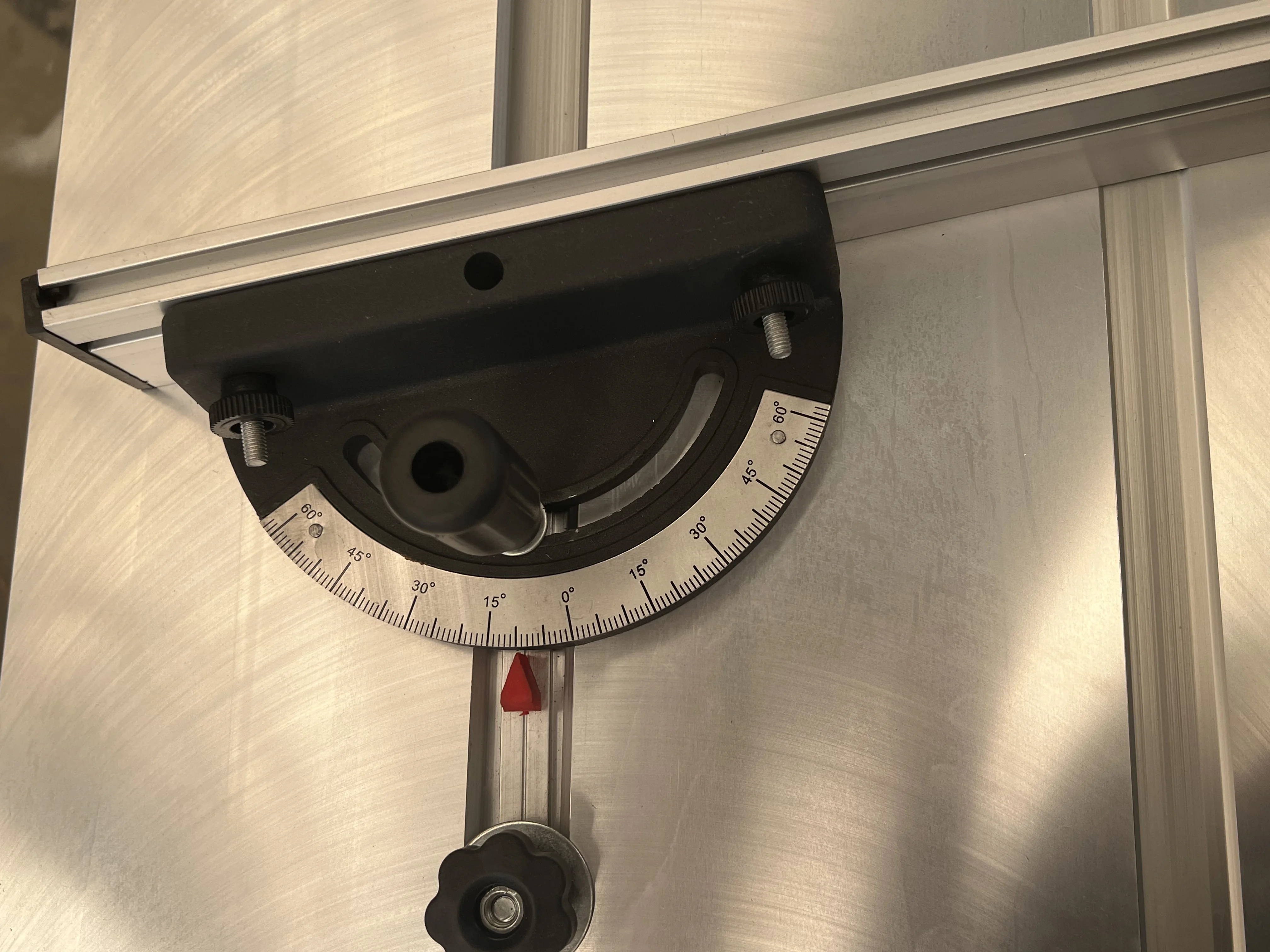 CE ISO Certification Sliding Cutting Saw Machinery Spot Goods