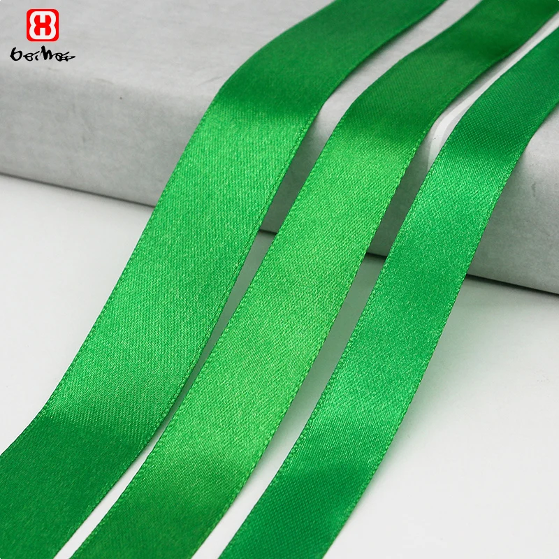 Hot Selling  Stocked Ribbons  Green Color Single Face Satin Ribbon Different Sizes Gift Ribbons For Decoration