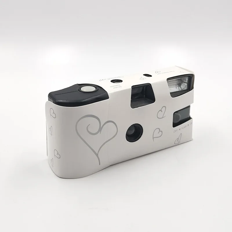 Single use wholesale Custom print sleeve 35mm Disposable Film Camera with 17/27/36 color kodak film