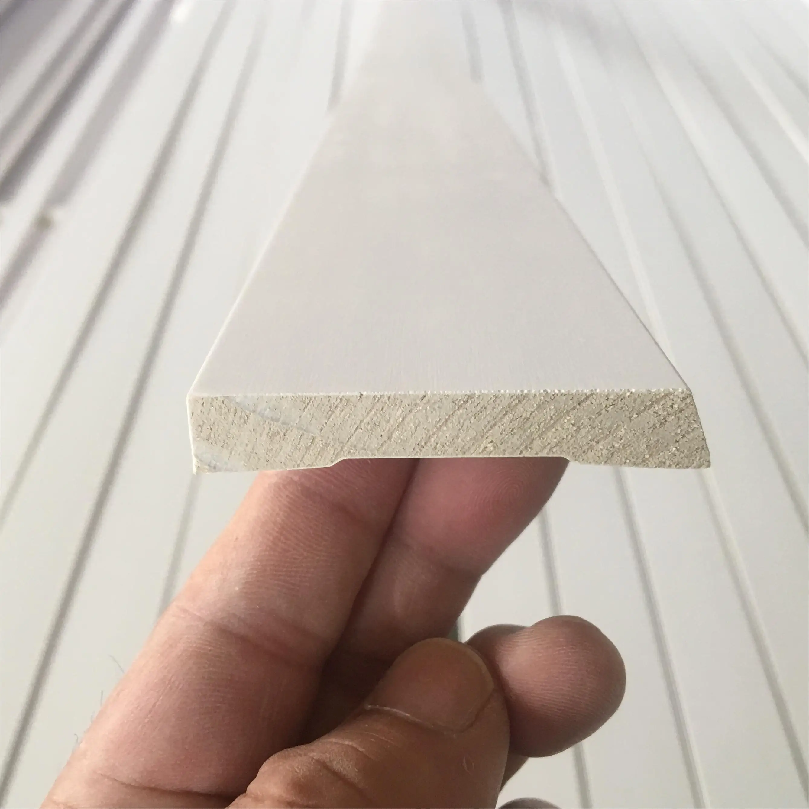 Wholesale Cost Effective Good Quality White Primed Wood Pre-Primed Finger Joint Pine AUS NZ Double Bevel Skirting Basebaord