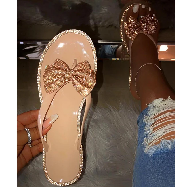 Hot Sale Women Diamond PVC Jelly Slippers Sandals For Women Ladies Slippers Summer Beach Slippers Flip Flops With Butterfly