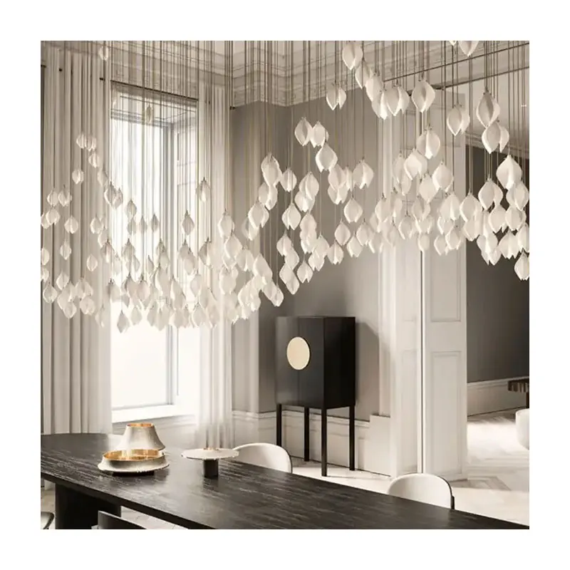 Customized Nordic Christmas Ceramic Magnolia Flower Finning Room Living Room Stairwell Petal Chandelier Banquet Mall Hall Lamps