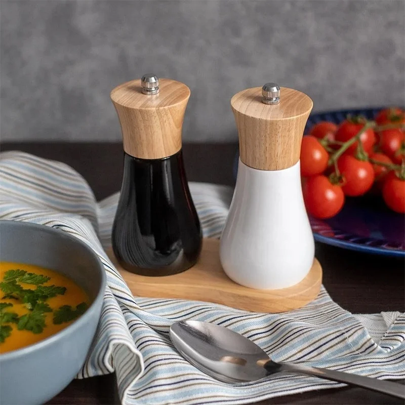Classical Grinder SetsSalt and Pepper Shakers Manual 2pcs Wood Salt and Pepper Mills Set With Wood Holder
