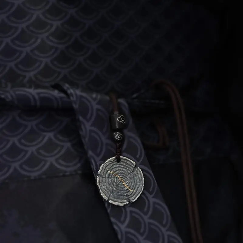 Antique-Style Chinese Ancient Coin Pendant in 10K Gold with a Rich History and Subtle Elegance