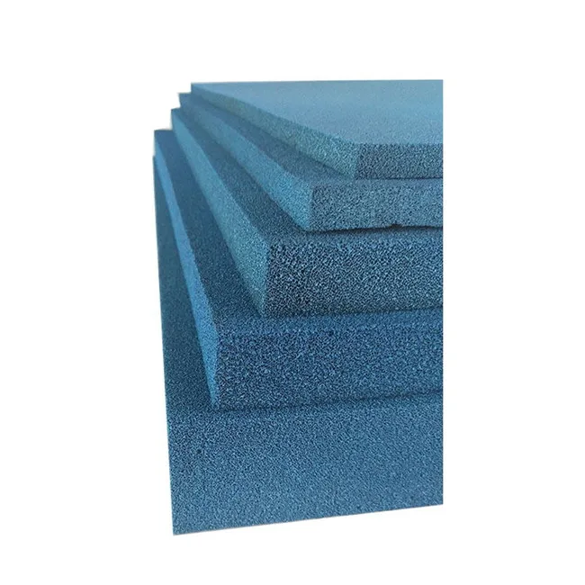 Controlled conductivity polyurethane microwave absorber foam