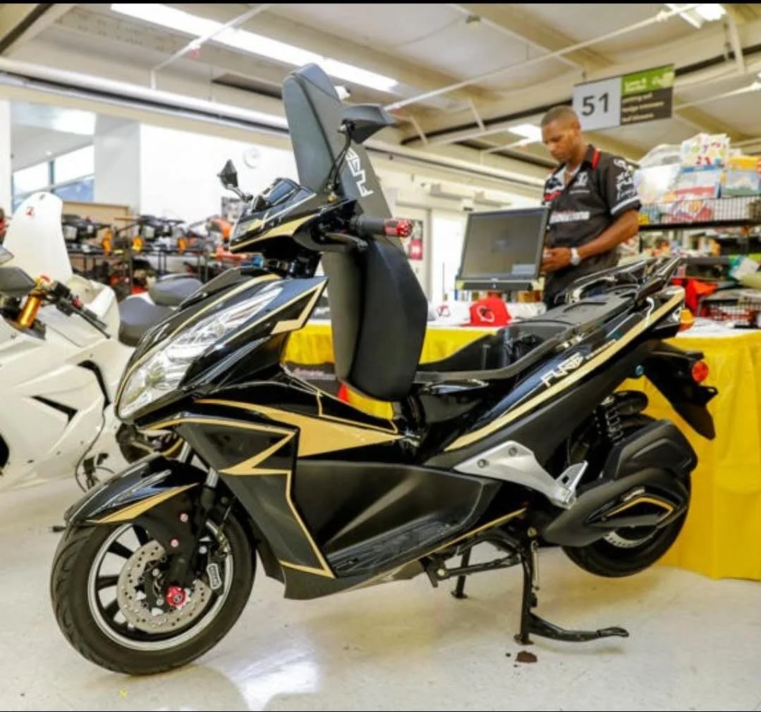 2020 T9 High Speed  Electric Scooter Motorbike Motorcycles 3000watt 4000W