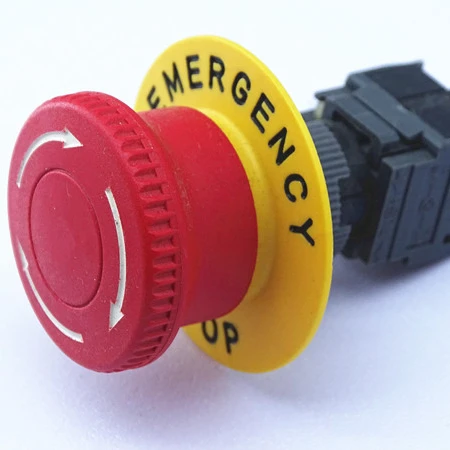 Benlee manufactures 16mm waterproof self-locking emergency stop push button switches for mechanical emergency buttons