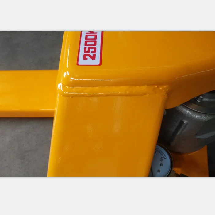  Precision Structure Truck Hand Pallet 2500kg with Nice Quality