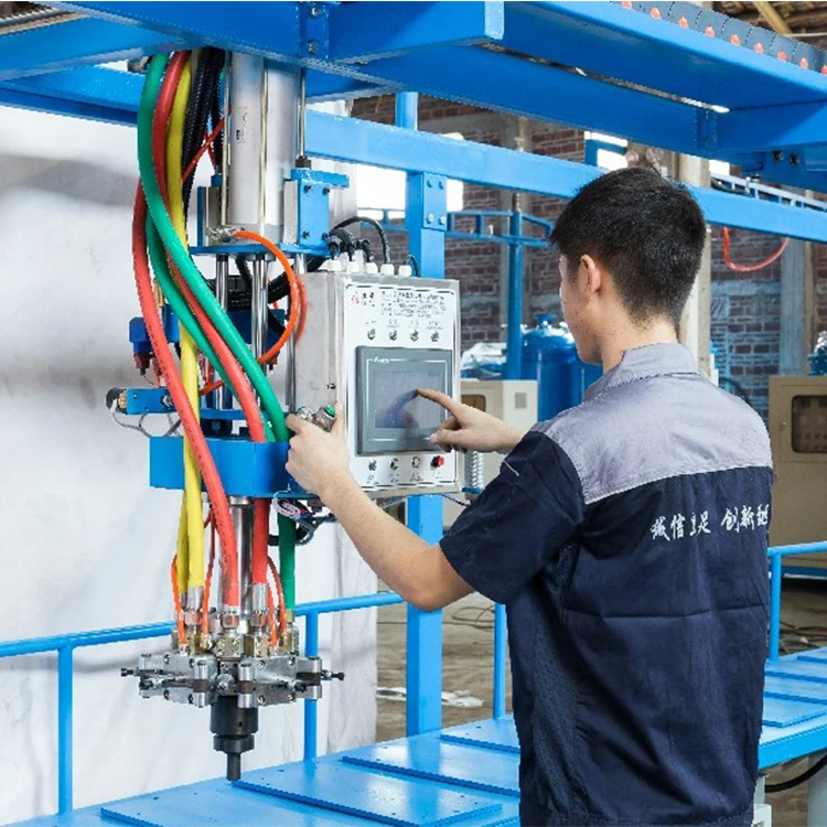 Oem injection pu foam injection molding of shoe sole making machine production Line