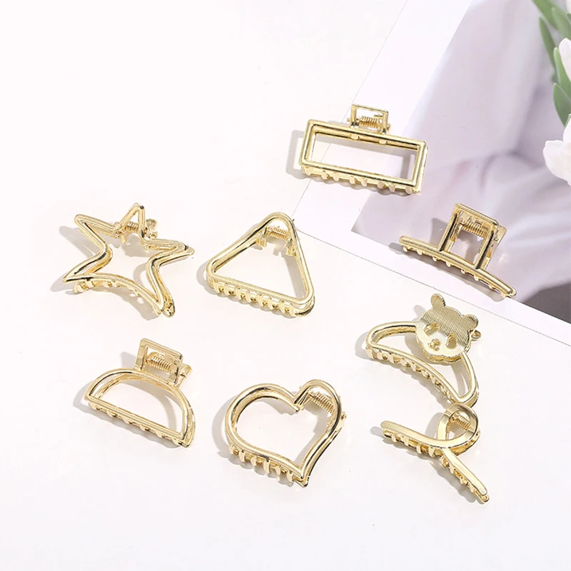 Wholesale Japanese Korean Metal Hairpins simple women bath Gold catch back head grab geometric alloy hair Claw Clips