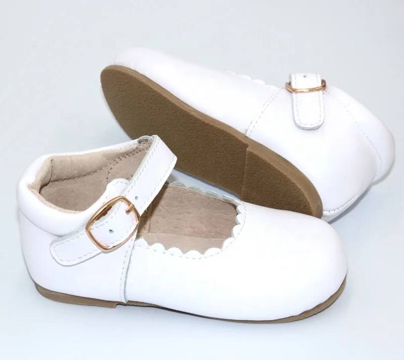 Textured Leather Flat Hard Sole Buckle Strap Children Girls Dress Shoes