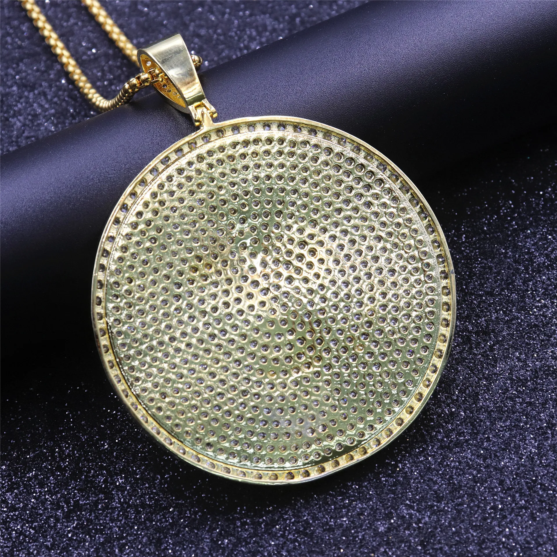 
Bling Bling HipHop Jewelry Full CZ Micro Pave Setting Round Iced Out Pendant 