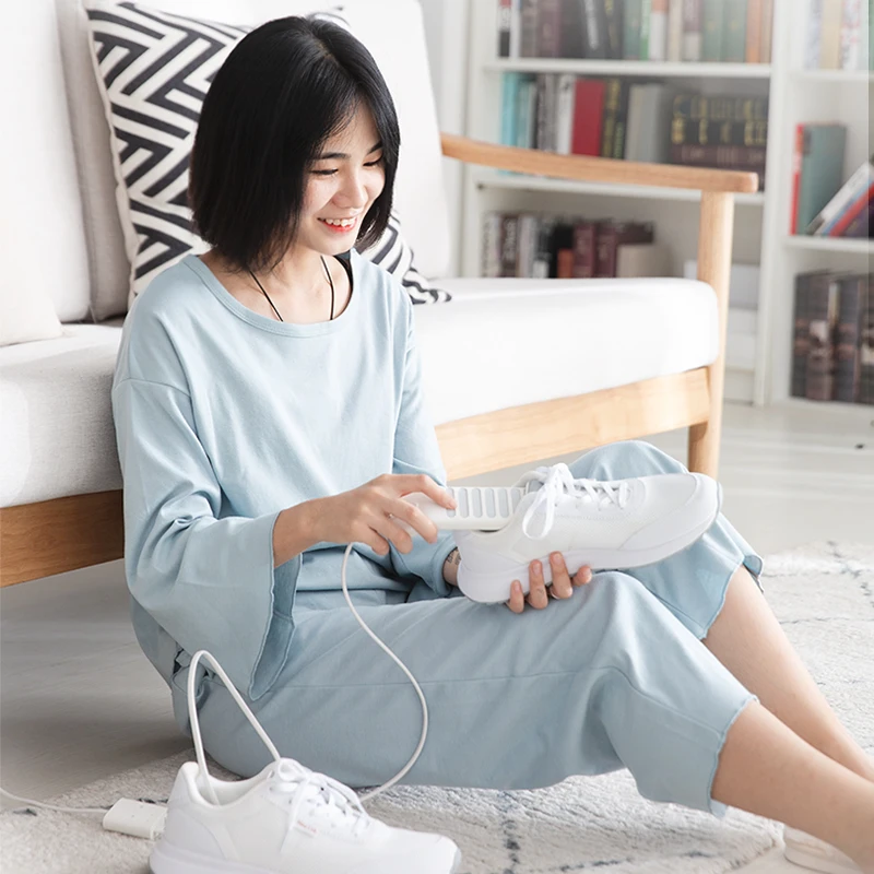 
High Quality Winter Shoes Warmer Heating USB Electric Deodorant Shoe Dryer 