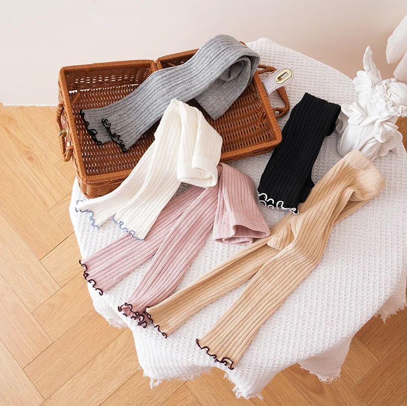 Beautiful Baby Pantyhose for Spring Girls Breathable Cotton Nine-Point Tights with a Stylish Border