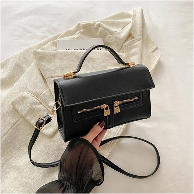Top quality factory direct sales Personality simple retro casual fashion small square bag for women
