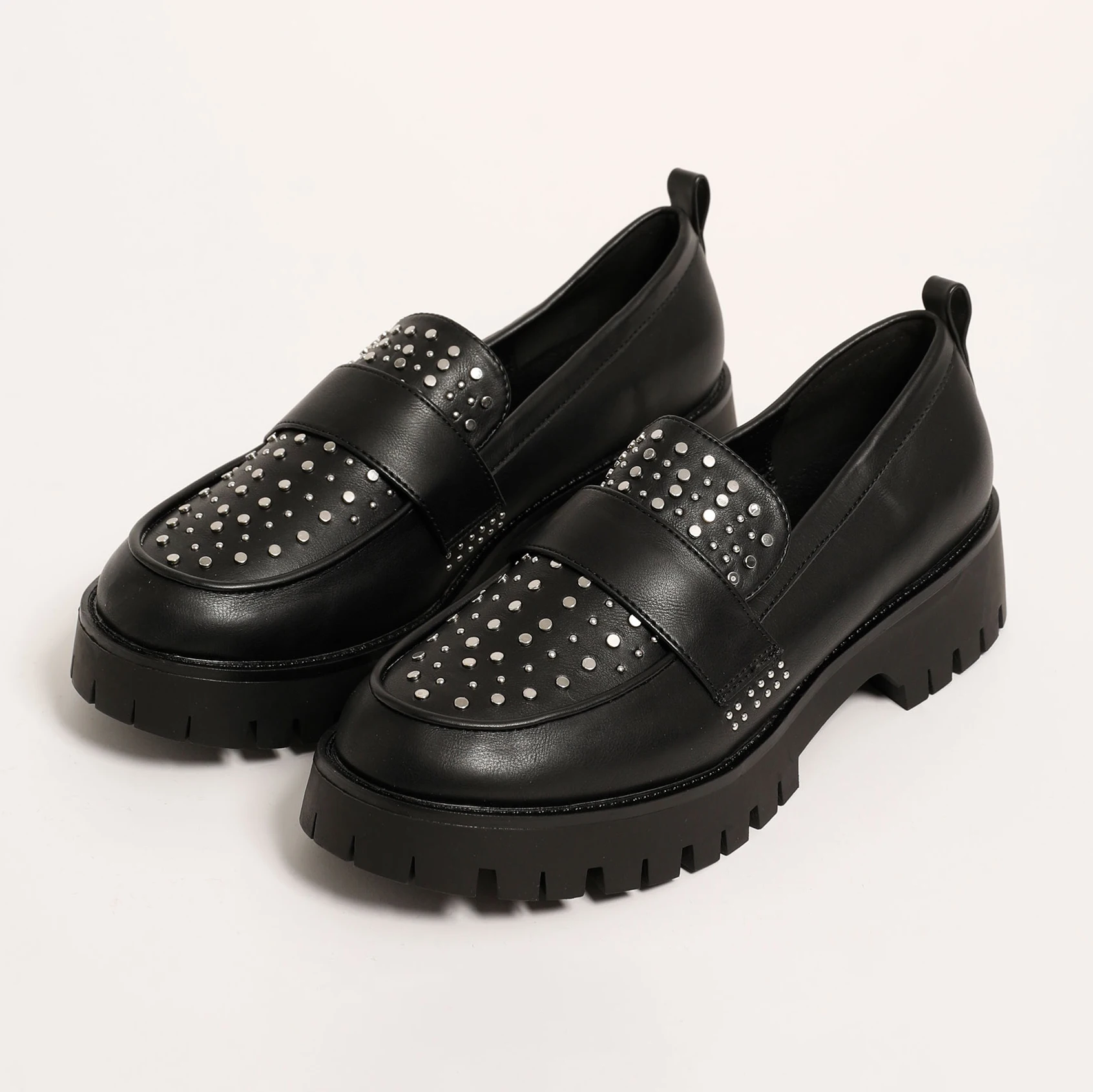 Chunky platform heels Oxford Round Toe block thick heels pumps Black studded leatherette heeled loafers