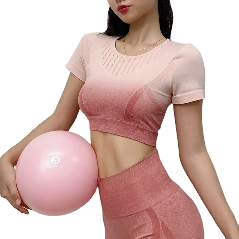 Dropshipping Yoga Sets FitnessWomen Suit Gradient Seamless Knitted Hip Lift Elastic Seamless Short Sleeve Yoga Set