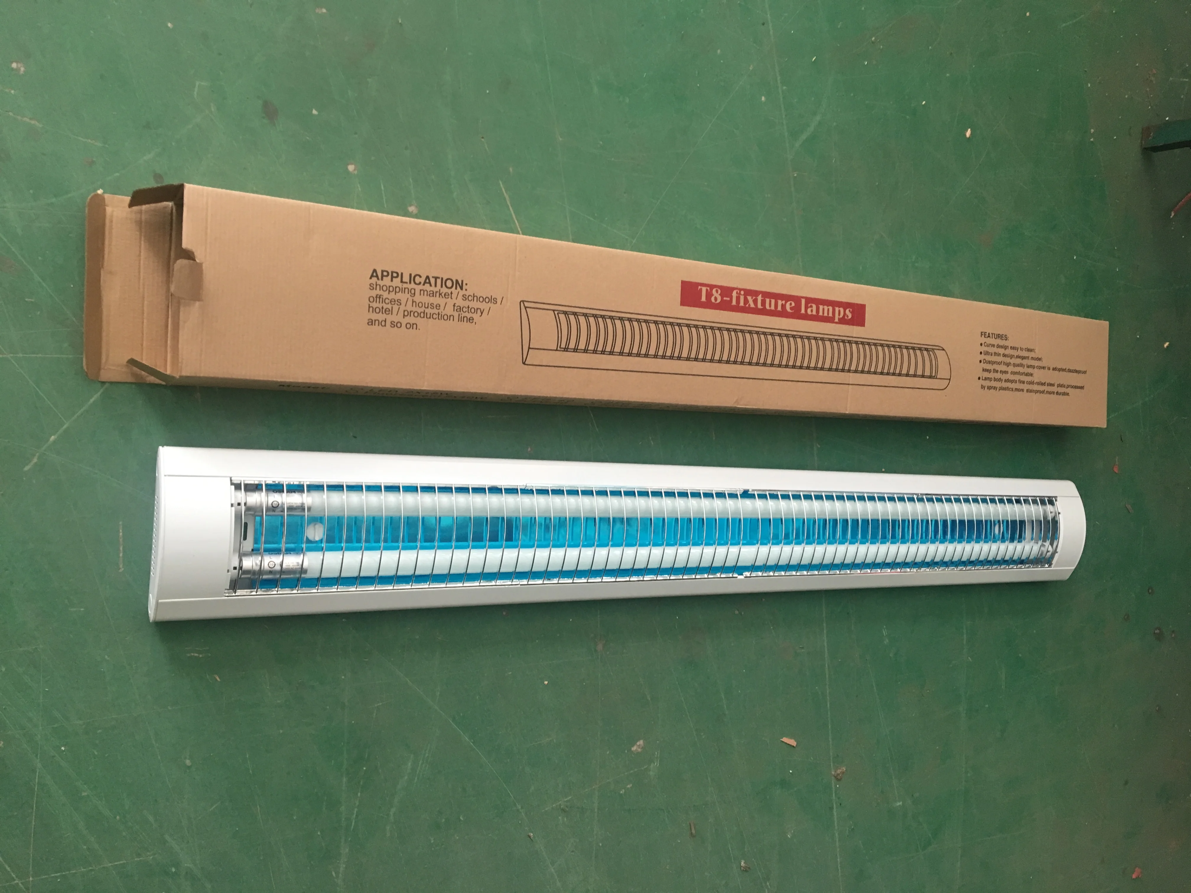 2ft/4ft Twin Fluorescent Light Fitting Tube CFL Principle with Diffuser 4ft Fluorescent Light Fitting
