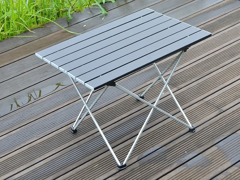 Factory direct selling cheap folding puzzle manicure outdoor camping durable picnic dining tables