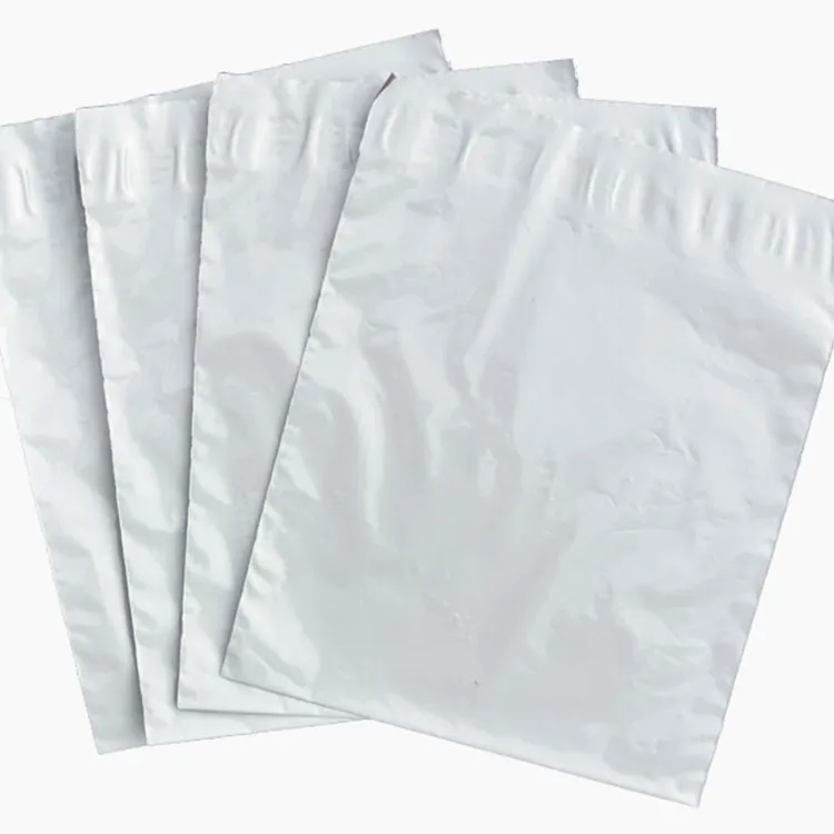 
Chinese Factory Buy Poly Mailers Printed Shipping Post Office Parcel Bags 