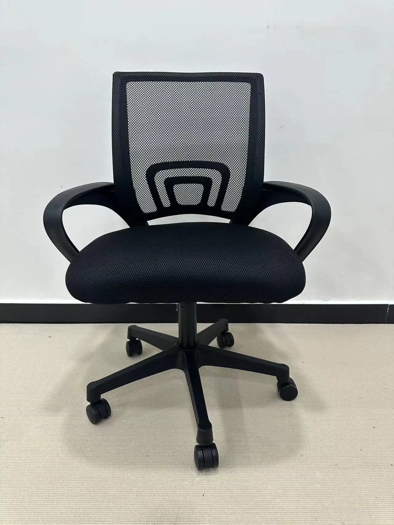 Black Mesh Back Steel Leg Upholstered Chrome Staff Visitors Armchair Ergonomic Computer Office Chairs