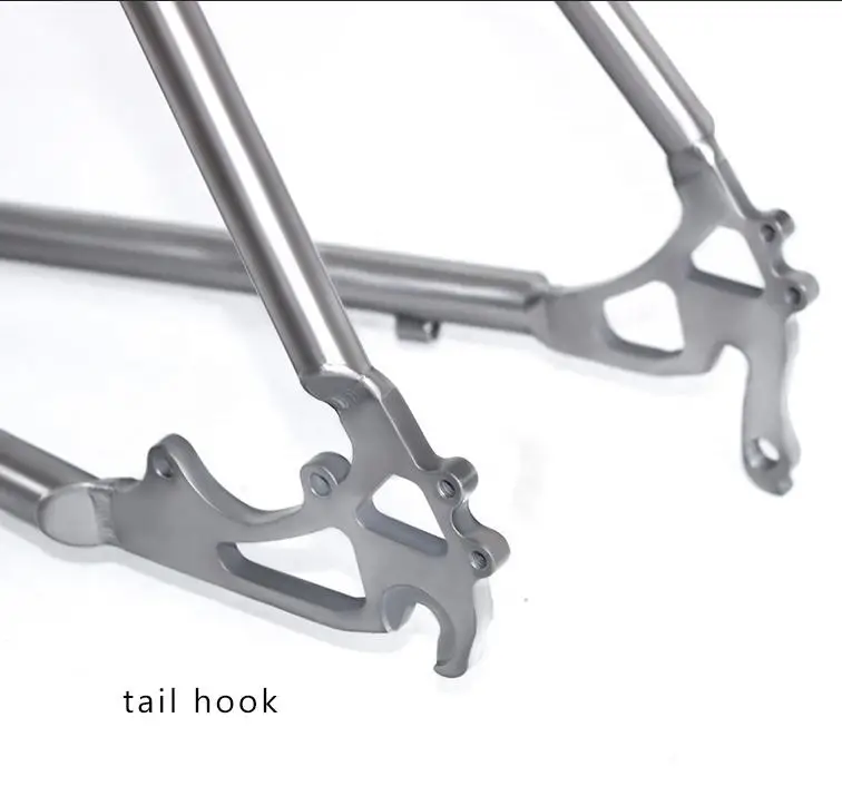 Titanium Alloy Grade 9 Ti3Al2.5V BB68 Road bicycle bike frame made in China