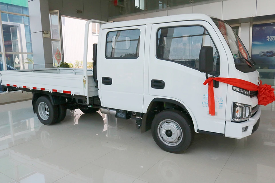 Long Life 64L Large Capacity Tank 6 Wheels Mini Dump Used Truck Truck Used Mini Truck 4X2