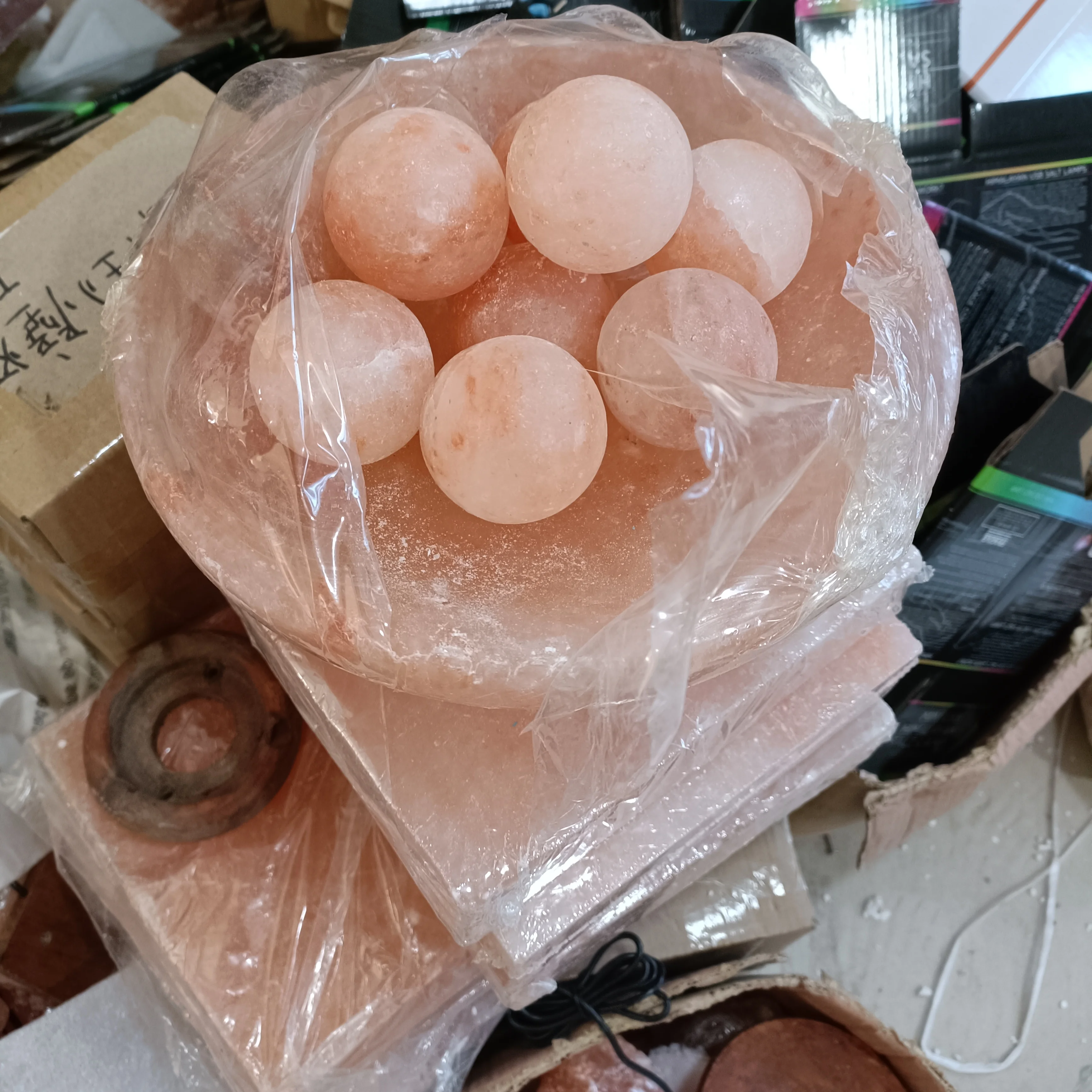 Natural Himalayan Pink Salt Lamp Hand Carved OEM Packing Manufacturer Salt Lamp