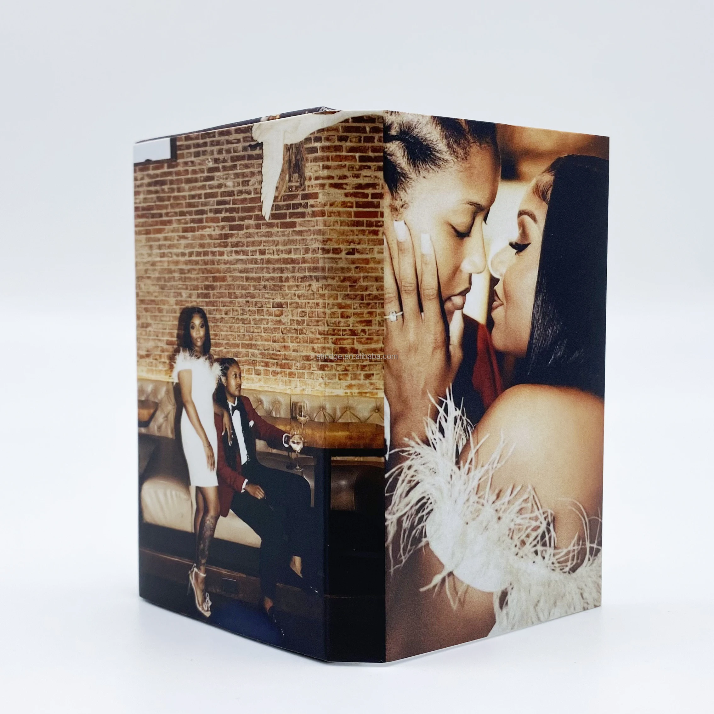 Wedding Invitation Card 300mah Built-in Memory Custom 2.4 inch Screen Small Video Business Card