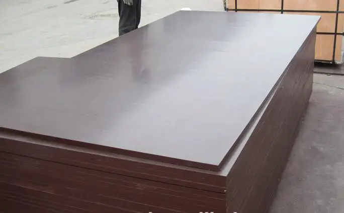 China manufacture brown film faced plywood shutter ply board foam seal board