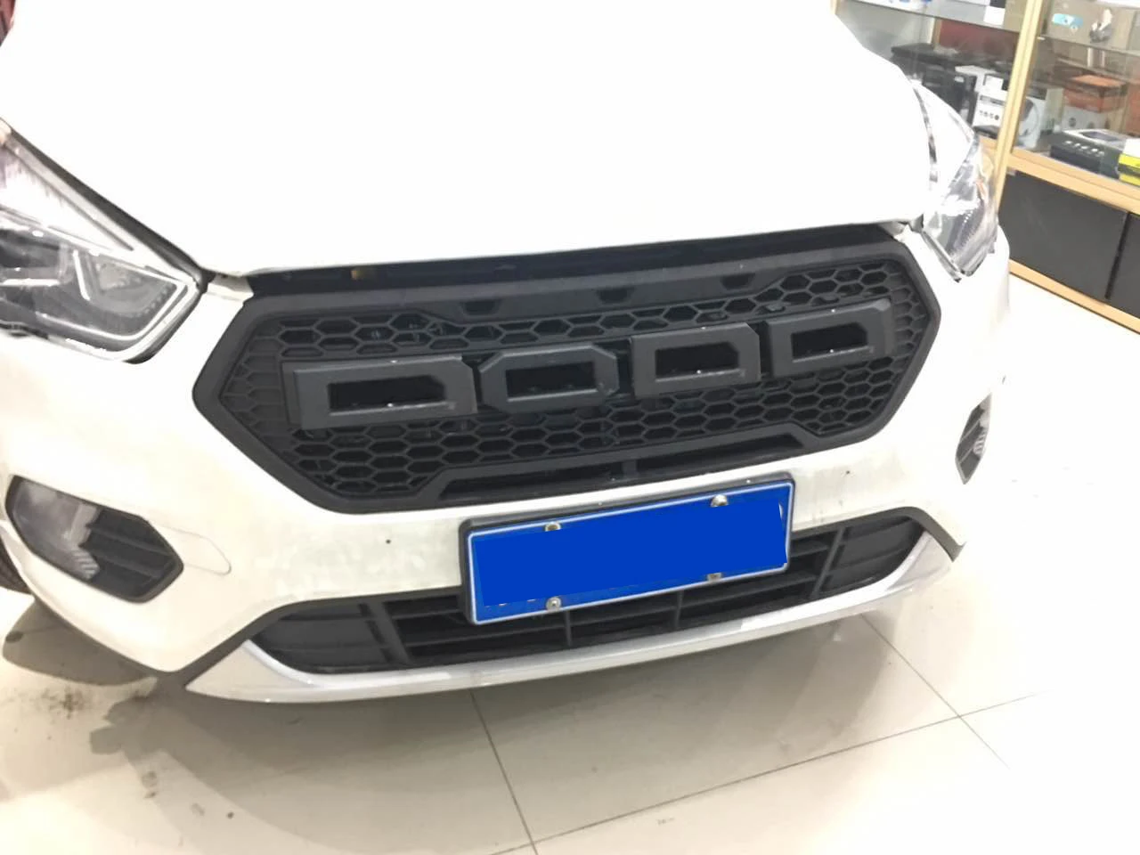 Сменная решетка для Ford Kuga /Escape 2016-2019