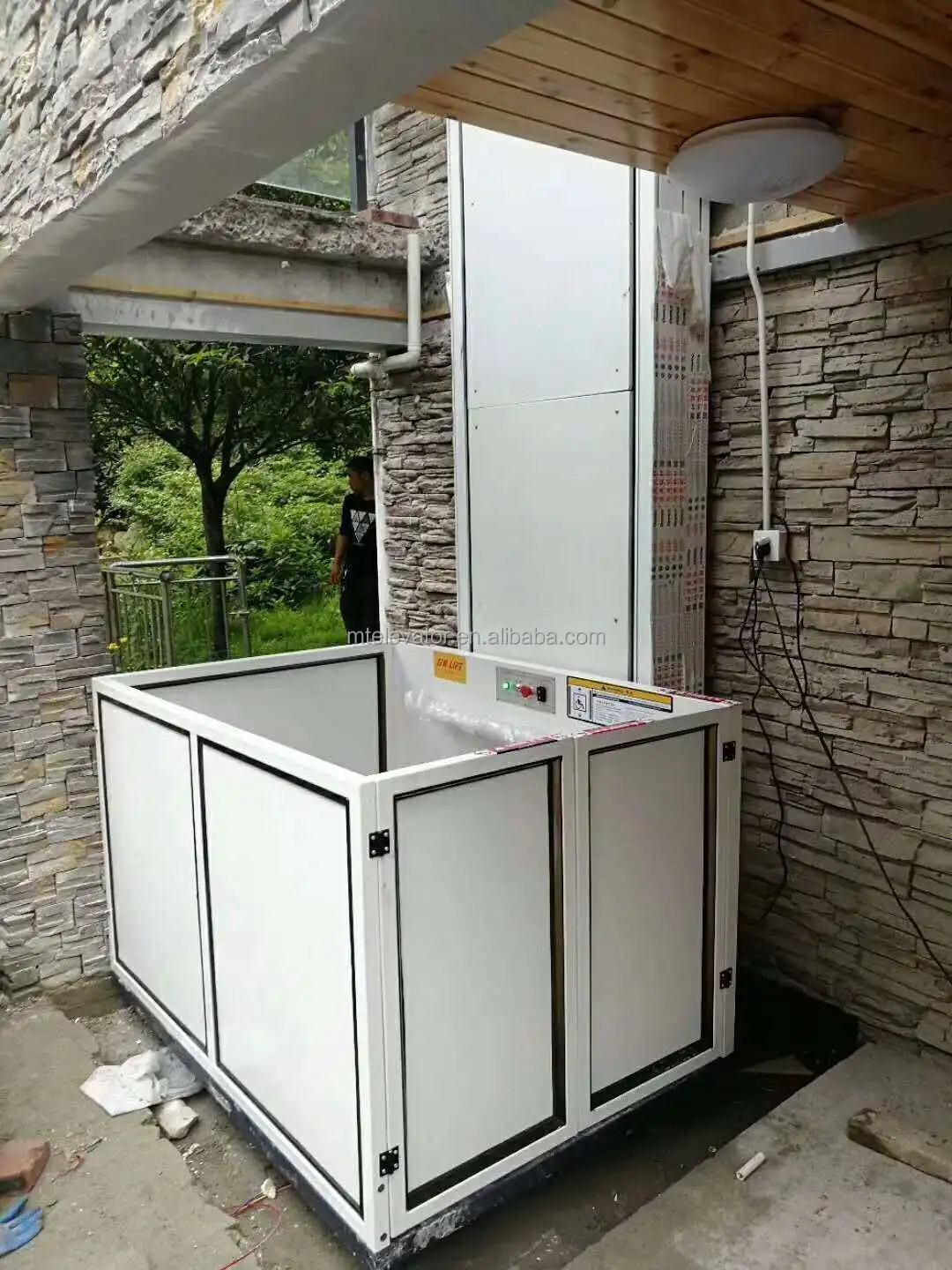 accessible elevator  barrier free elevator  simple operation  easy installation