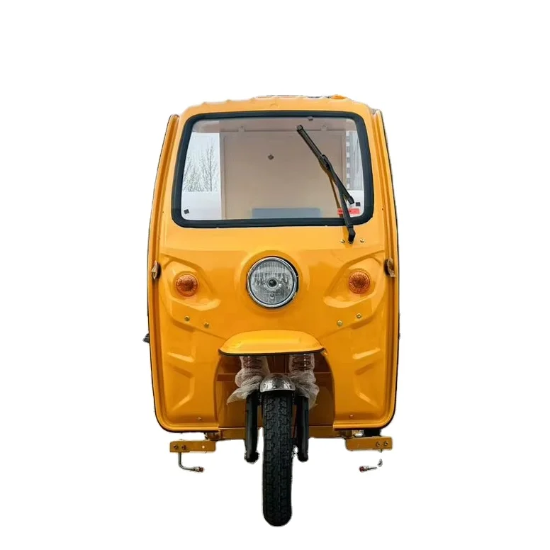 Electric Three-wheel Multi-functional High-pressure Clean Vehicles Road Washing Vehicle Gasoline Version
