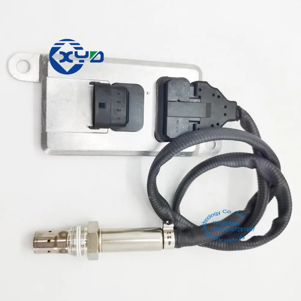 XINYIDA SCR spare parts NOX Sensor 5WK9 7106 Nitrogen Oxygen Sensor 2872082 5WK97106