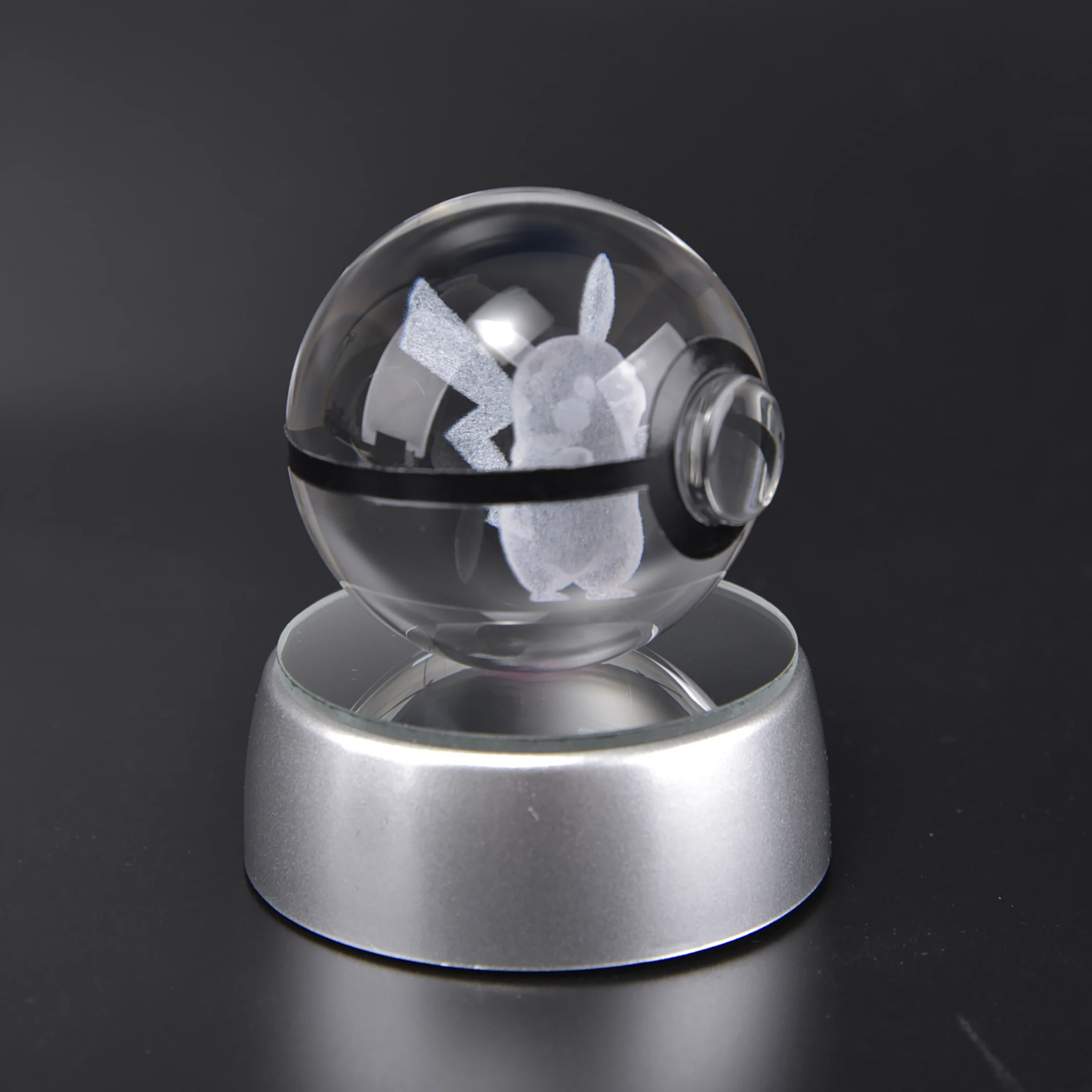 Оптовая продажа самый популярный 3D лазерный шар Pokeball со светодиодной подсветкой изготовленный на заказ прозрачный стеклянный тыкбольный для детей