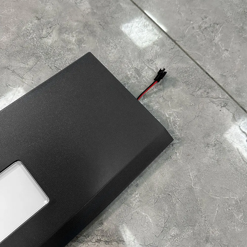 Car Interior Accessories Luxury Design Parts LED Loading Light Rear Trunk Light For Land Rover Defender 90 110