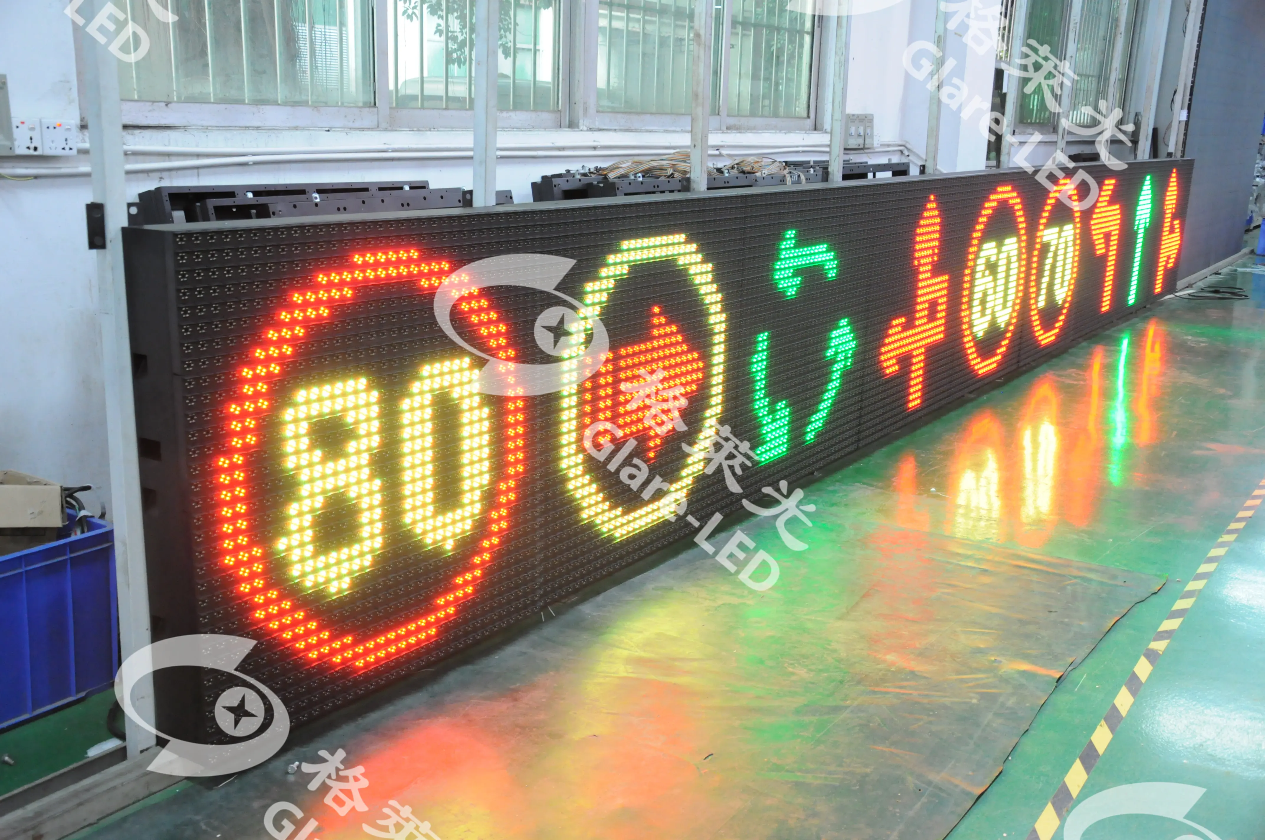 Светодиодный дисплей P20LED с высокой скоростью обновления уличный дорожный рекламный знак