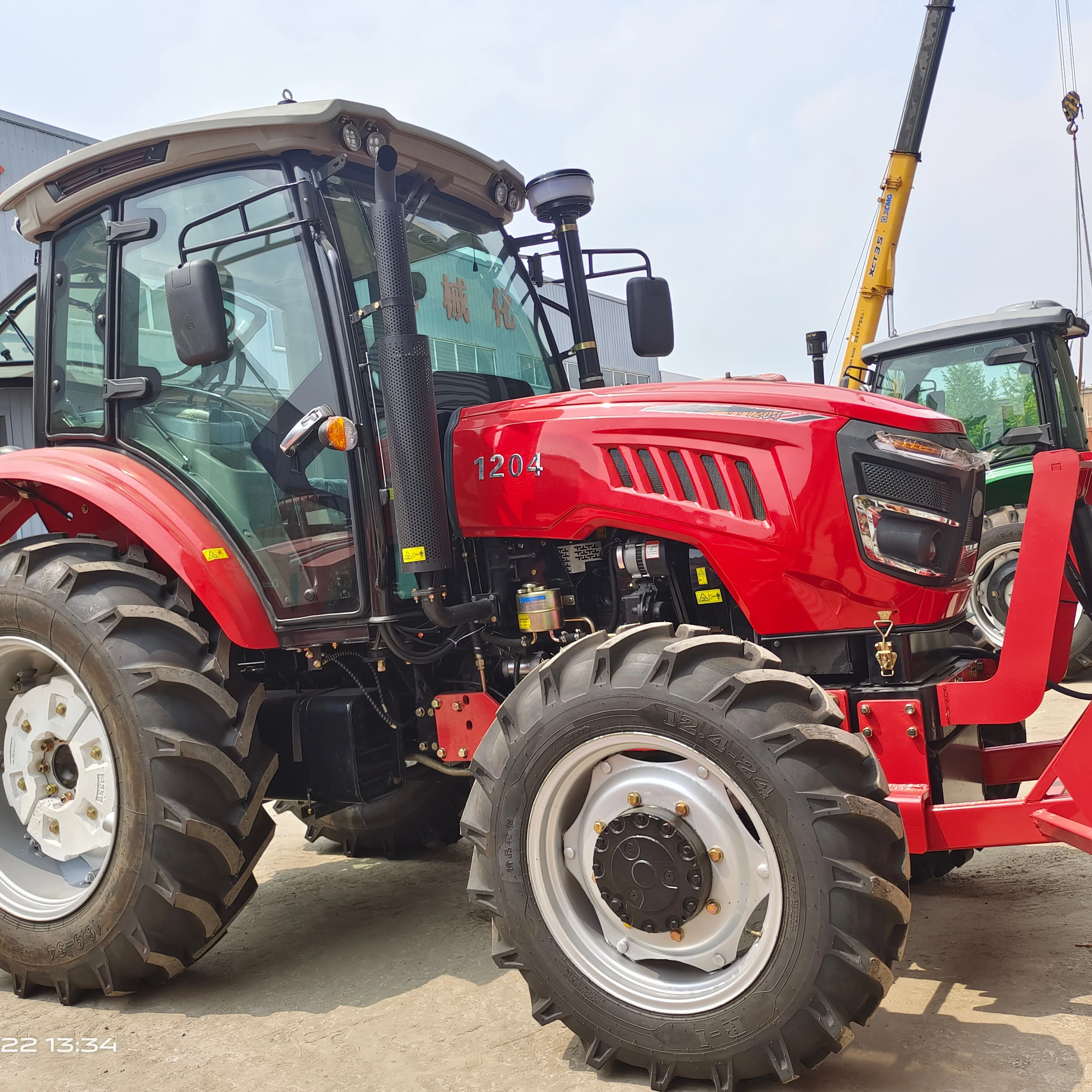 China hot selling farm big tractor 4wd 120hp Agriculture Equipment new farm tractor