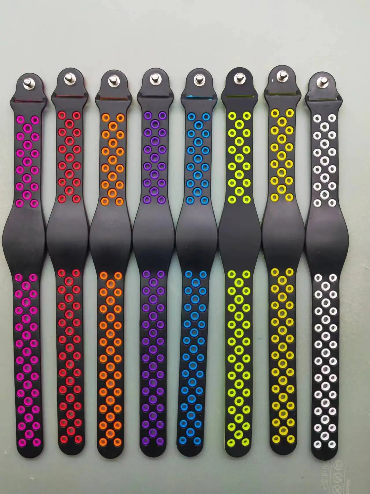 Smart hand bath center high and low frequency access control card induction silicone wristband bracelet
