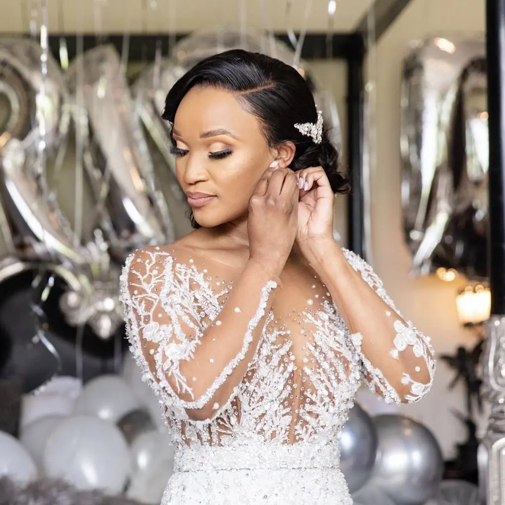 Женское свадебное платье с длинным рукавом, роскошное изящное платье с длинным тюлевым шлейфом, расшитое крупными бусинами, платье невесты 2022