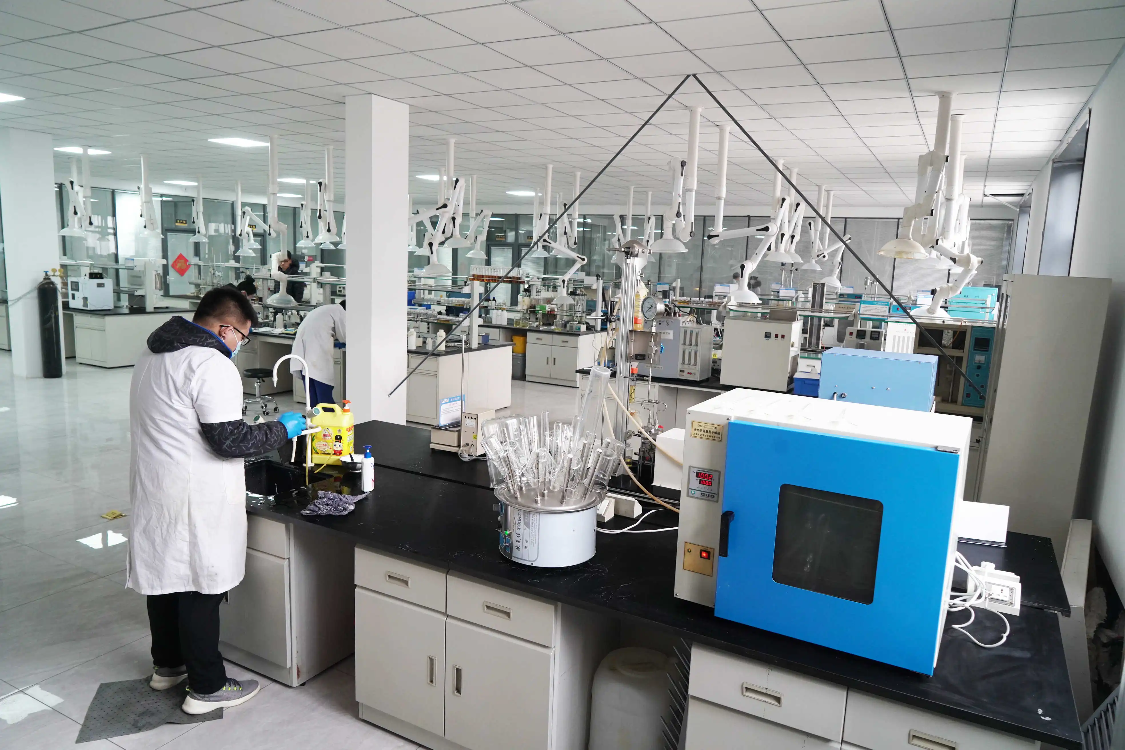 Heavy Duty Diesel Engine Oil Additive base oil motor oil additive  API CK-4 / API SN / ACEA E6/E9