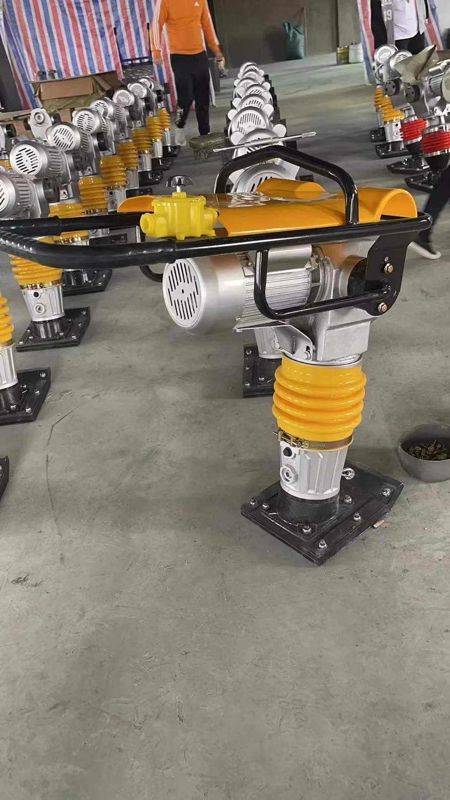 Tamping rammer с мощным двигателем для муниципальных строительных