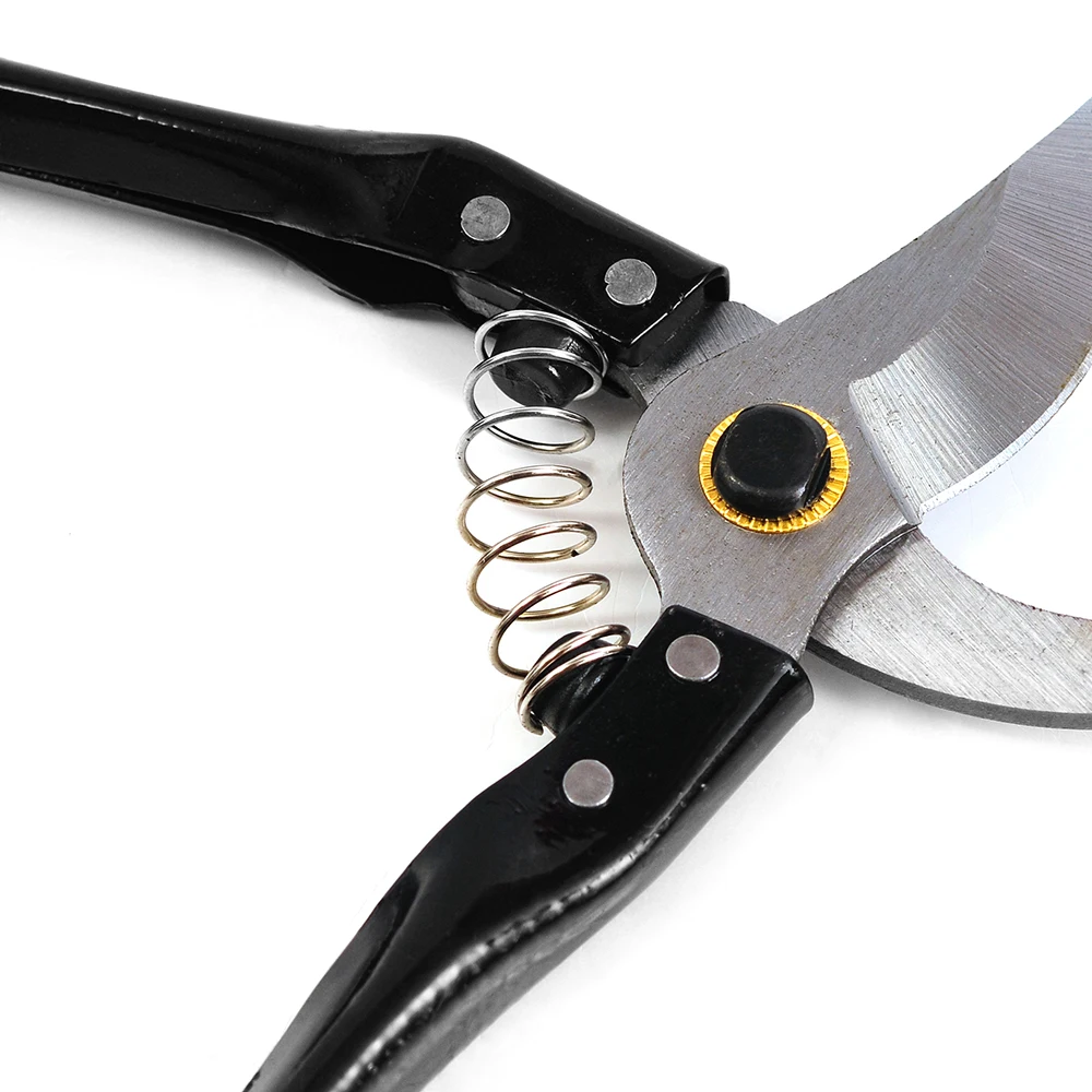 Wholesale 85 manganese steel gardening scissors are used for cordless root pruning and plant maintenance