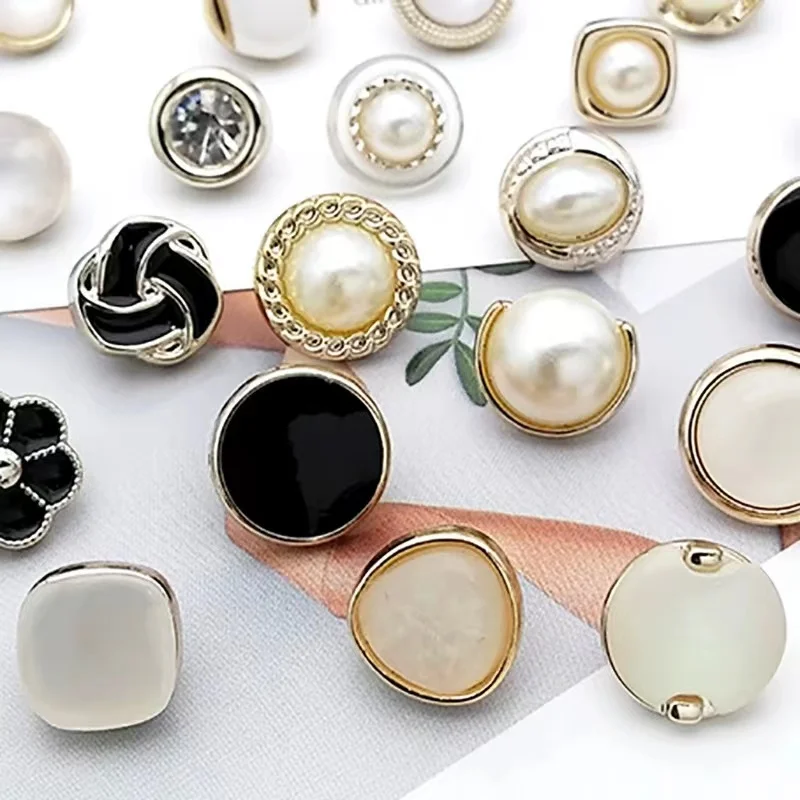 Custom designer metal hand sewn pearl enamel buttons Custom coat buttons Sewing handles garment pearl buttons