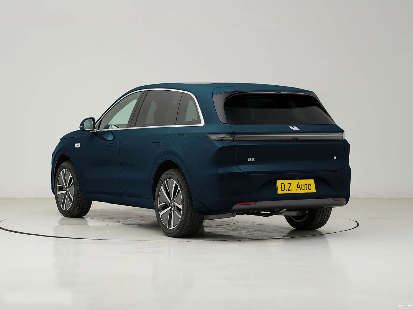 Гибридный автомобиль l6 pro Новый энергетический электромобиль Li Auto