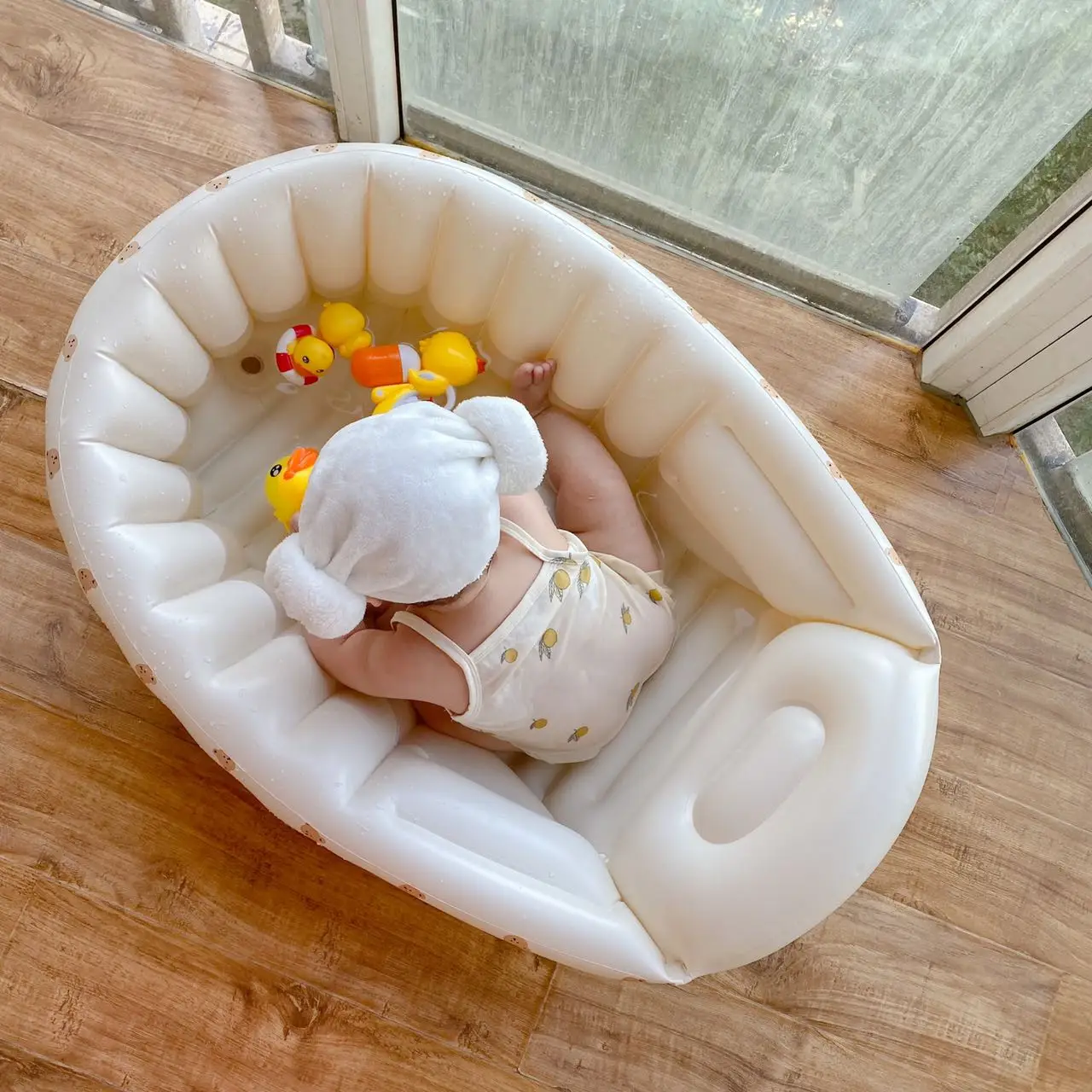 Large Portable ROHS Safety Drain Hole Non-Slip Surface Indoor Outdoor Inflatable Baby Pet Bath Tub Swimming Pool
