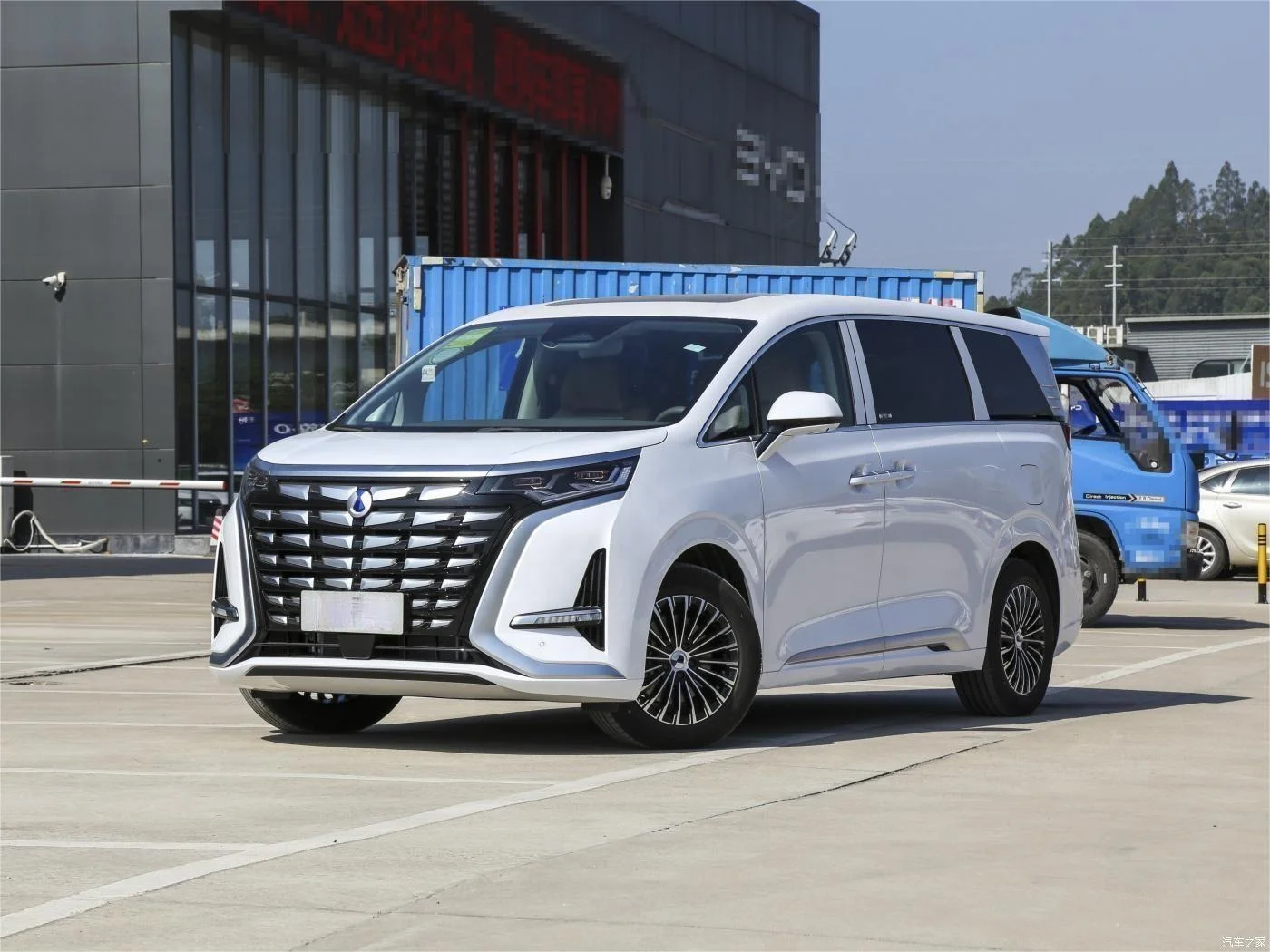 2023 новый автомобиль DENZA D 9 1 5 T DM-i 1040 Премиум Версия NEDC 190 км Гибридный сделано в Китае MPV
