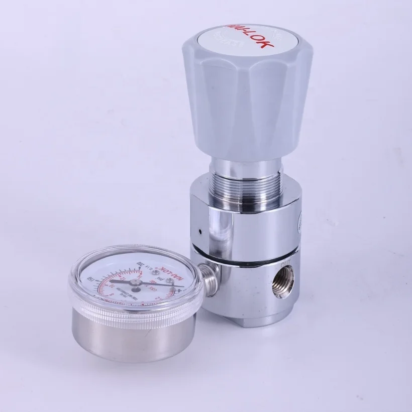 NAI-LOK Gas Laboratory High Pressure 3500psi 1/4' FNPT Hydrogen Gas Cylinder Pressure Regulator With Two Gauges