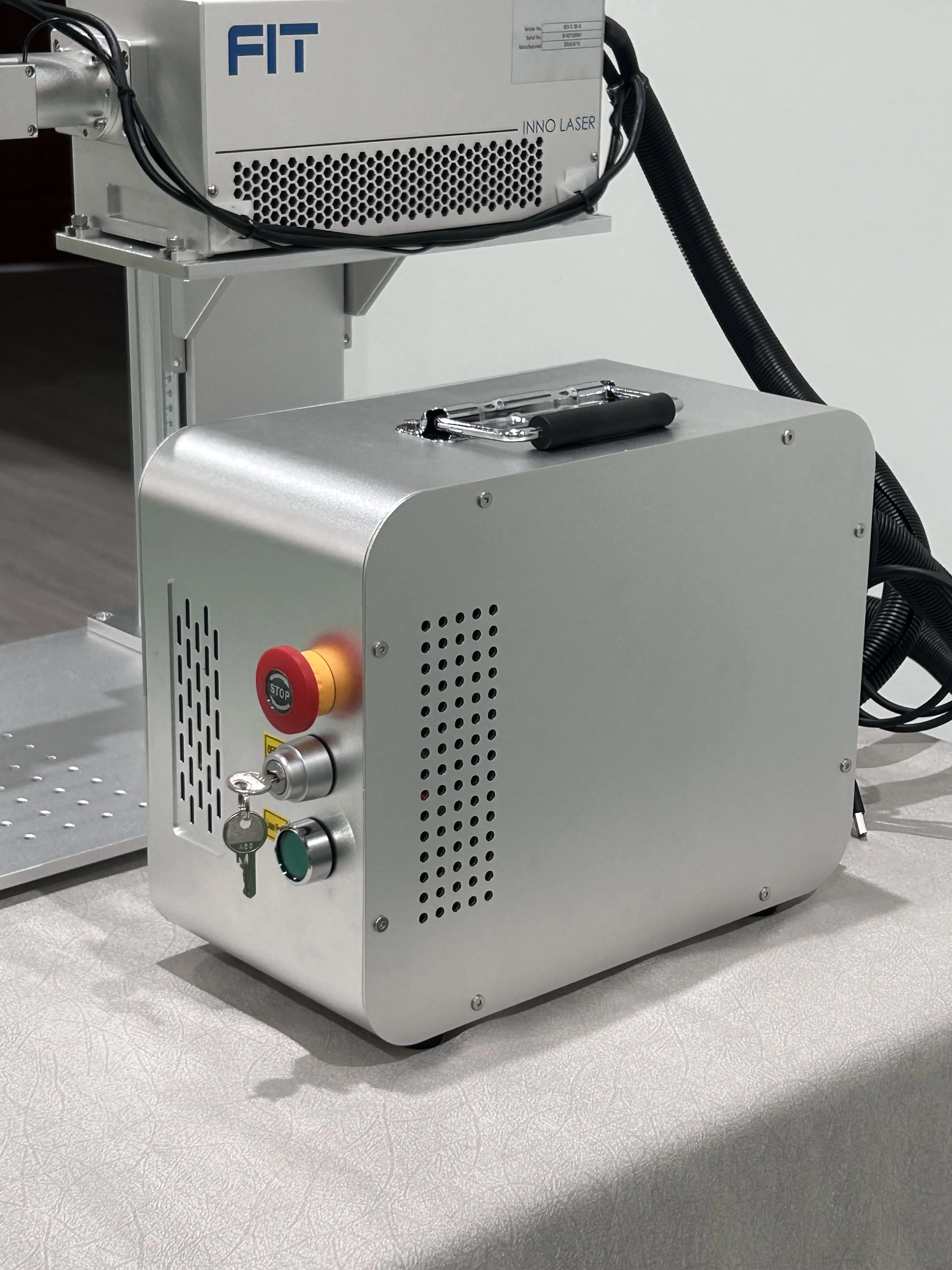 3w 5w uv split mini laser marking machine air cooling working on glass wood laser machine Jewelry